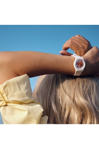 Swatch SO31W104 Kadın Kol Saati