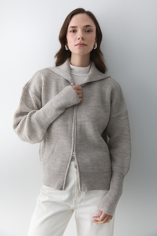 Koyu Bej Çift Fermuarlı Hırka - 251080 Koyu Bej