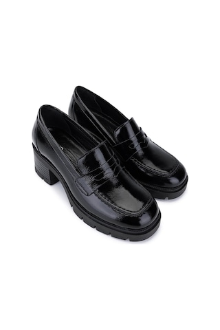 Tamer Tanca Kadın Hakiki Deri Siyah Rugan Topuklu Ayakkabı 1161 529 Bn Ayk Sk25-26 Sıyah Krsk Rgn siyah