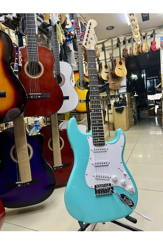 3 Sıngle Yeşil Renk Elektro Gitar Kılıf Pena Dahil Kod 5408