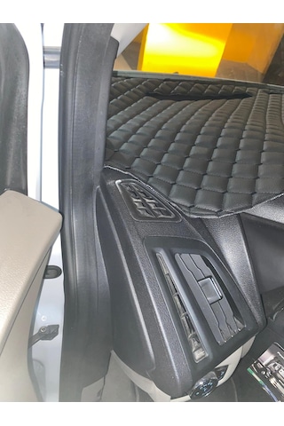 TOURNEO CONNECT 2014 SONRASI 3 BOYUTLU HALI KUMAŞ TORPİDO ÖRTÜSÜ