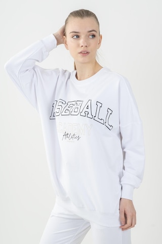 Maraton Sportswear Oversize Kadın Bisiklet Yaka Uzun Kol Basic Beyaz Sweatshirt 22185-beyaz Beyaz