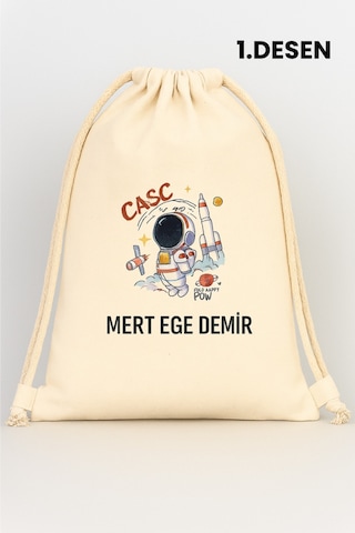 Esila Kids Erkek Çocuk Kıyafet Kesesi Özel İsim Yazılı Kişiselleştirilebilir İp Kapamalı Su Geçirmez 30x40 Cm Çok Renkli