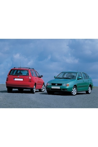 VW Polo Classic 1996-99 Torpido Konsolu Teyp Çerçevesi 6N1858069A