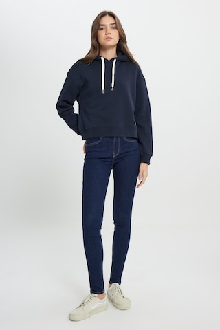 Regular Fit Normal Kesim Kapüşonlu İçi Polarlı Lacivert Sweatshirt W242761A76 Çok Renkli
