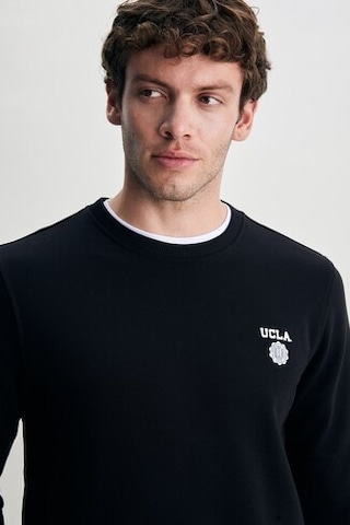 Ucla Valley Siyah Bisiklet Yaka Baskılı Standard Fit Erkek Sweatshirt Siyah