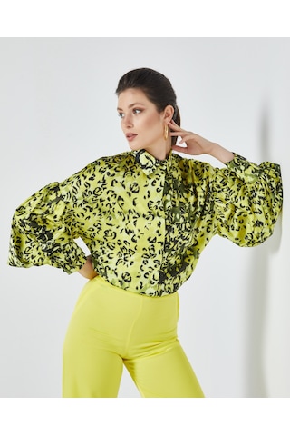Kadın Leopar Desenli Gömlek - Balon Kol - Saten - Modern Ve Şık Tasarım - Günlük Ve Özel Gün Kullanımı İçin Gömlek Sarı