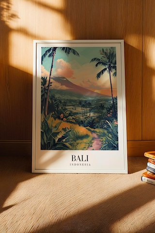Bali Indonesia Vintage Seyahat Posteri Çerçeveli Tablo - Premium Tropikal Manzaralı Duvar Dekoru Beyaz