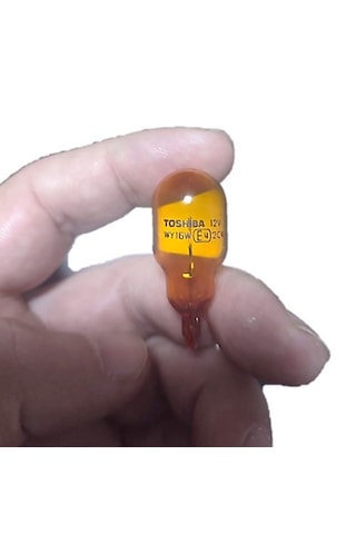 Toshiba T15 W16W Turuncu Sinyal Ampulü