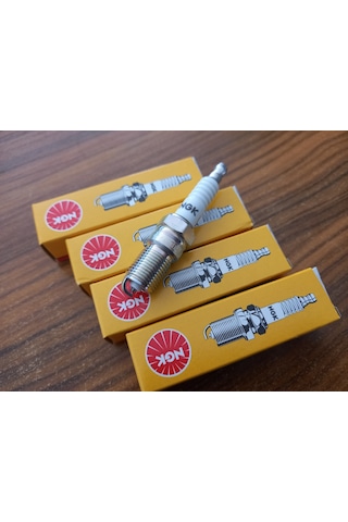 MERCEDES W123 W124 W201 M102 BUJİ 4 ADET NGK