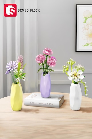 Crystal Rose Vazolu Dekoratif Güller 261 Parça Yapı Blokları ile Uyumlu 611066