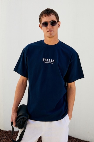 Grimelange ITALIA Erkek %100 Organik Pamuk Ön Arka Baskı Detaylı Oversize Kısa Kol Lacivert T-Shirt