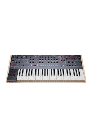 Sequential Trigon-6 49-tuş Polifonik Analog Synthesizer