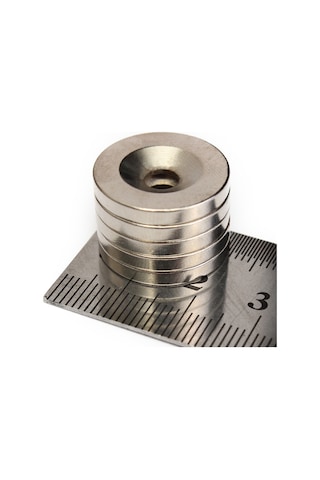 Neodyum Mıknatıs, 20Mm X 10-5Mm X 5Mm Havşa Delikli, Adet Seçmeli 1 Adet