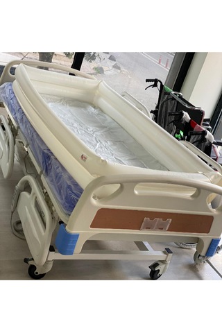 Emek Sağlık Su Tahliye Borulu Hasta Yıkama Havuzu