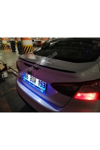 OtoÇizgi Ford Focus 3 - 3.5 Bagaj Üstü Spoiler Piano Black OtoÇizgi