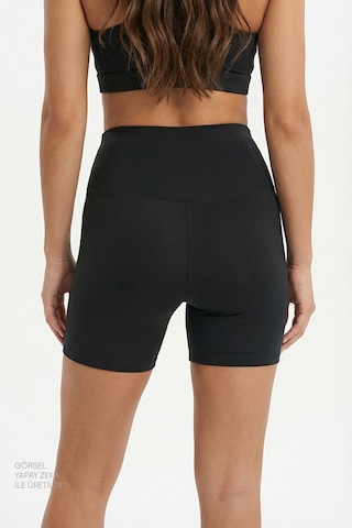 Penti Siyah Biker Bikini Altı