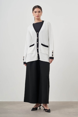 Mizalle Şeritli Rayon Ekru Hırka Ekru