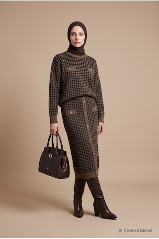Armine Desenli Düğme Detaylı Triko Etekli İkili Triko Takım Vizon 22kd4214