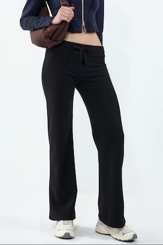 Hiccup Busem Kadın Düz Paça Eşofman Altı Siyah 02