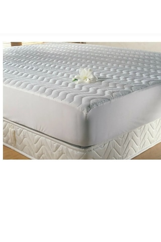 Kapitoneli Çift Kişilik Yatak Koruyucu Alez