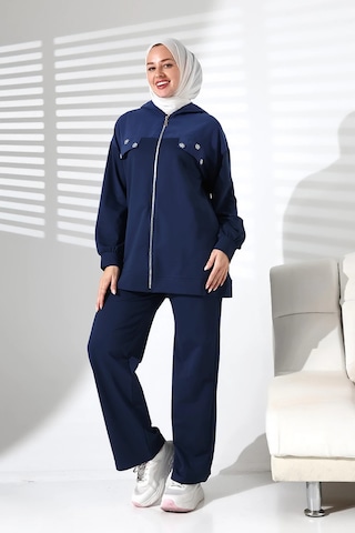Kadın Mevsimlik Alt Ve Üst Rahat Lacivert Spor Tesettür Takım Lacivert