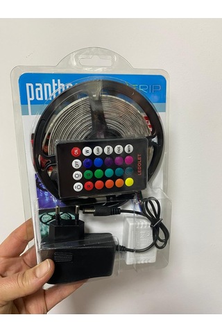 Panther Rgb Şerit Led, Renkli Led Şerit, Uzaktan Kumandalı, Adaptör Dahil, Dekoratif Aydınlatma 5 Mt