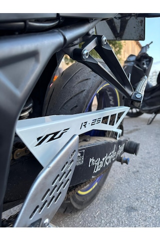 Yamaha R-25 Zincir Koruması Krom