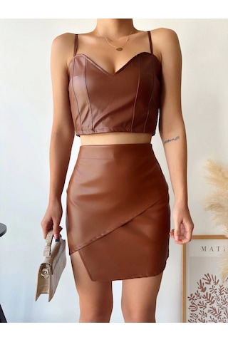 Kazax Kapaklı Asimetrik Model Deri Etek Kahve S240106 Kahve Kazax Kapaklı Asimetrik Model Deri Etek Kahve S240106 Kahve