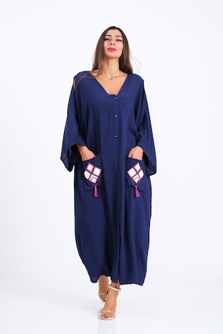 Kadın Lacivert V Yaka Omuzu Pencereli Cepleri Ve Sırtı Aplike Nakışlı Püsküllü Oversize Uzun Gömlek Elbise - Lacivert