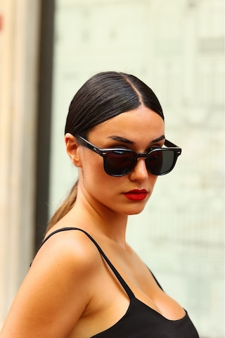 Siyah Cam Gold Siyah Metal Oval Çerçeve Vintage Unisex Güneş Gözlüğü Uv 400 Koruma Ce Belgeli Çok Renkli