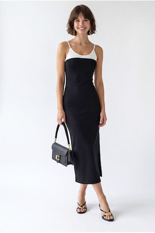Mixray 2132 Kadın Bodycon Vücudu Saran Askılı Yırtmaçlı Maxi Elbise Siyah