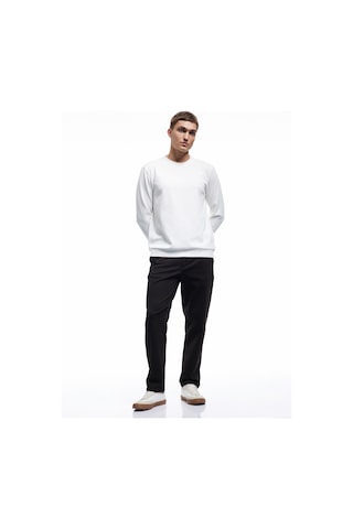 Koton Uzun Kollu Bisiklet Yaka Basic Sweatshirt Beyaz 7wam70011mk