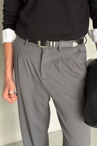 Erkek Pileli Baggy Kalıp Kumaş Pantolon Füme