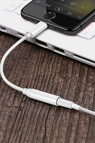 Bs Apple Uyumlu İphone Lightning 3.5mm Aux Kulaklık Dönüştürücü Aparat