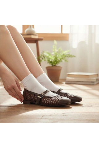 Ne&ve Shoes Kahve Deri Biye Örgü Detaylı Tokalı Kadın Babet Kahverengi