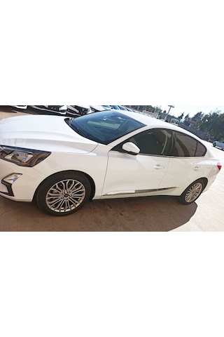 Ford Focus 2019+ Kapı Çıtası Pıano Black