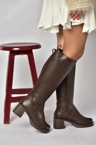 Fox Shoes Z973580209 Kahverengi Kalın Topuklu Günlük Kadın Çizme