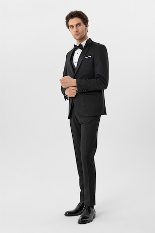 Süvari Siyah Slim Fit Armürlü Sivri Yaka 6 Drop Smokin & Damatlık