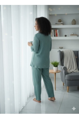 Kadın Yeşil Pumpkin Pijama Takımı Yeşil