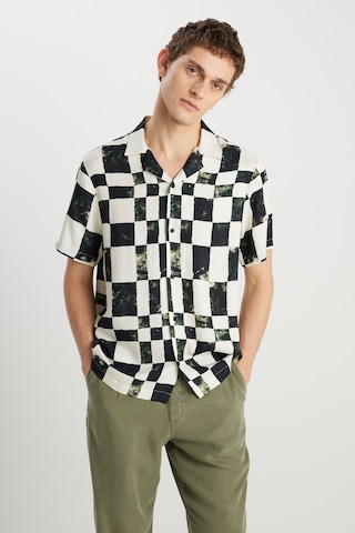 Wrangler Relaxed Fit Geniş Kesim Desenli Viskon Gömlek Multi