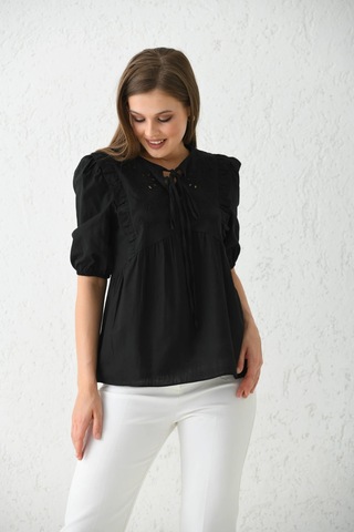 Kadın Bisiklet Yaka Balon Kol Nakış Detylı Volanlı Dokuma Yazlık Bluz Siyah
