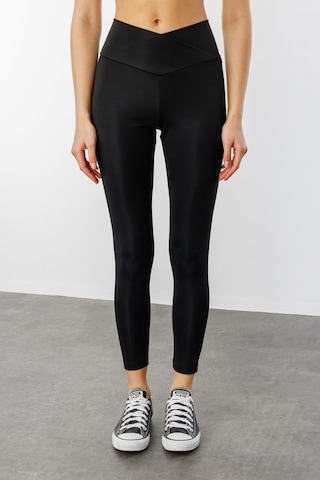 Çapraz Bel Detaylı Cross Waist Kadıntayt Çapraz-tayt Siyah