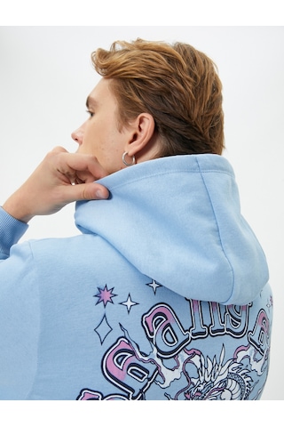 Koton Arkası Baskılı Hoodie Uzakdoğu Temalı Kanguru Cep Detaylı Mavi 4wam70253mk Mavi