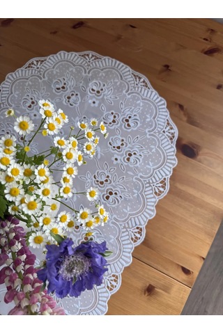 Best Price 34 Masa İçin Oval Beyaz Bez 450983913 Beyaz