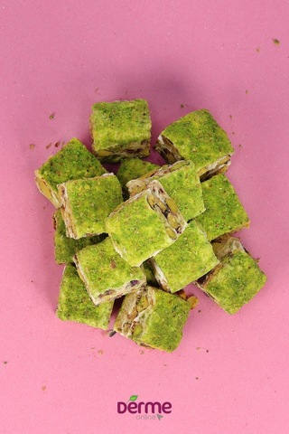 Derme Online Lokum Baklava Toz Fıstıklı Çikolatalı 275 G