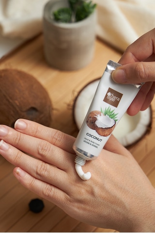 Thera Style Hindistan Cevizi El Ve Vücut Kremi 30 ML