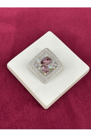 Mor Büyük Parlak Taşlı Kare Şekilli Silver Broş Silver Mor Büyük Parlak Taşlı Kare Şekilli Silver Broş Silver