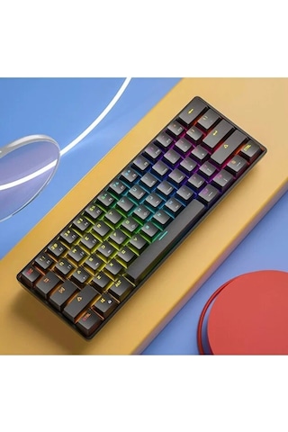 Blue Switch Mini Rgb Oyun Klavyesi Gaming Mekanik 62 Tuşlu 18 Rgb Led Usb Type-c Kablo