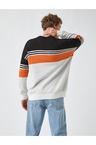 Koton Oversize Kolej Desenli Kazak Siyah Desenli 2kam91005ht Siyah